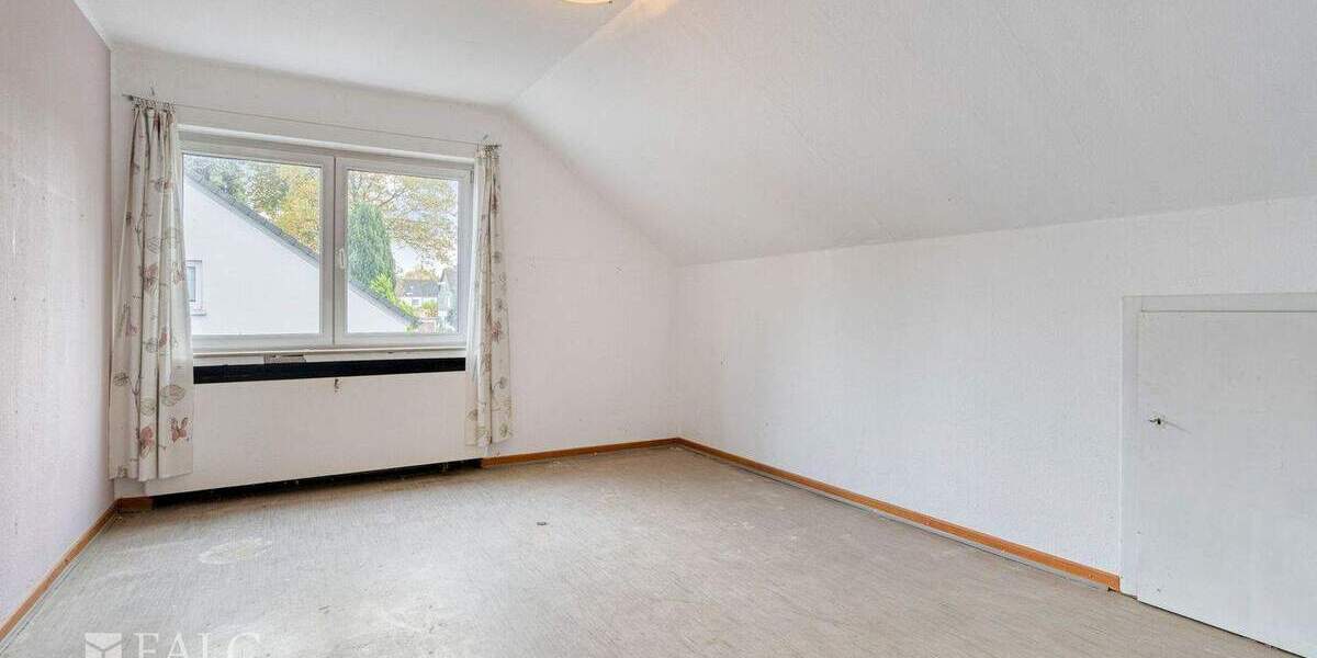 Einfamilienhaus Köln Brück - 5 Zimmer, 139 m&sup2;, 550.000&euro; | Angebot:25743065