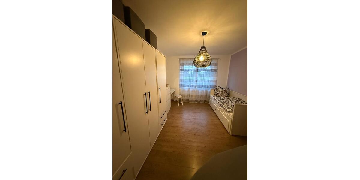 Etagenwohnung Bonn Gronau - 2 Zimmer, 50 m&sup2;, 750&euro; | Angebot:25393006