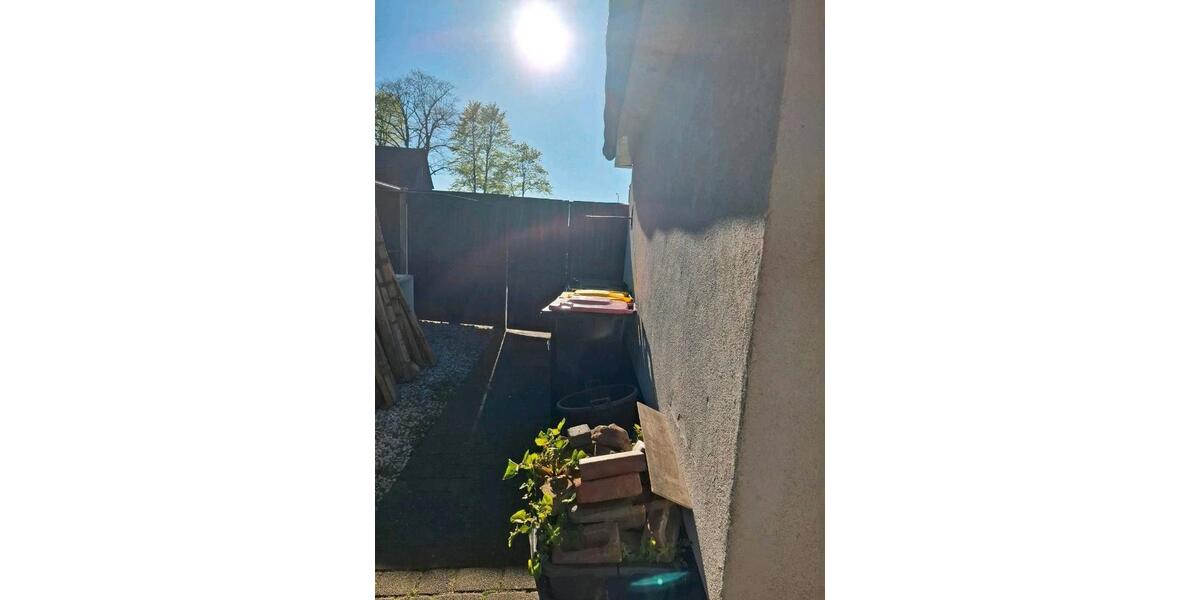 Erdgeschoßwohnung Dormagen Broich - 1 Zimmer, 28 m&sup2;, 635&euro; | Angebot:26272579