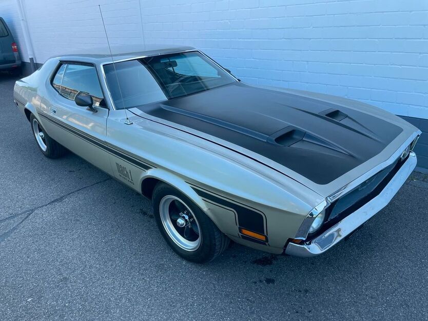 Ford Mustang 149.000 km 17.650 € Köln 51149