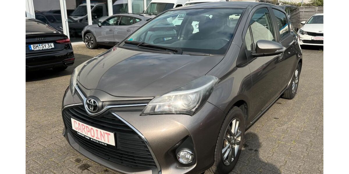 Toyota Yaris 99.900 km 9.450 &euro; Brühl 50321