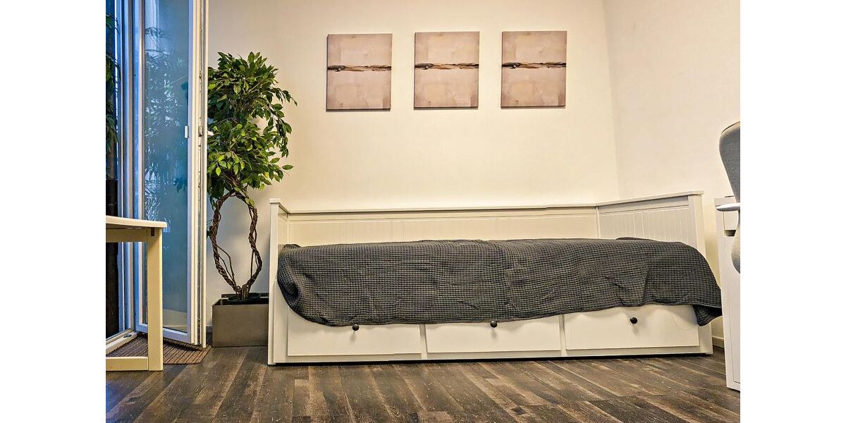 1,5 Zimmer Wohnung in allem eine unbezahlbare Lage zum Wohnen in Köln - Erdgeschoßwohnung Köln Innenstadt | Angebot:26349809