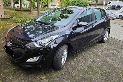 Hyundai i30 94.191 km 7.800 &euro; Sankt Augustin 53757