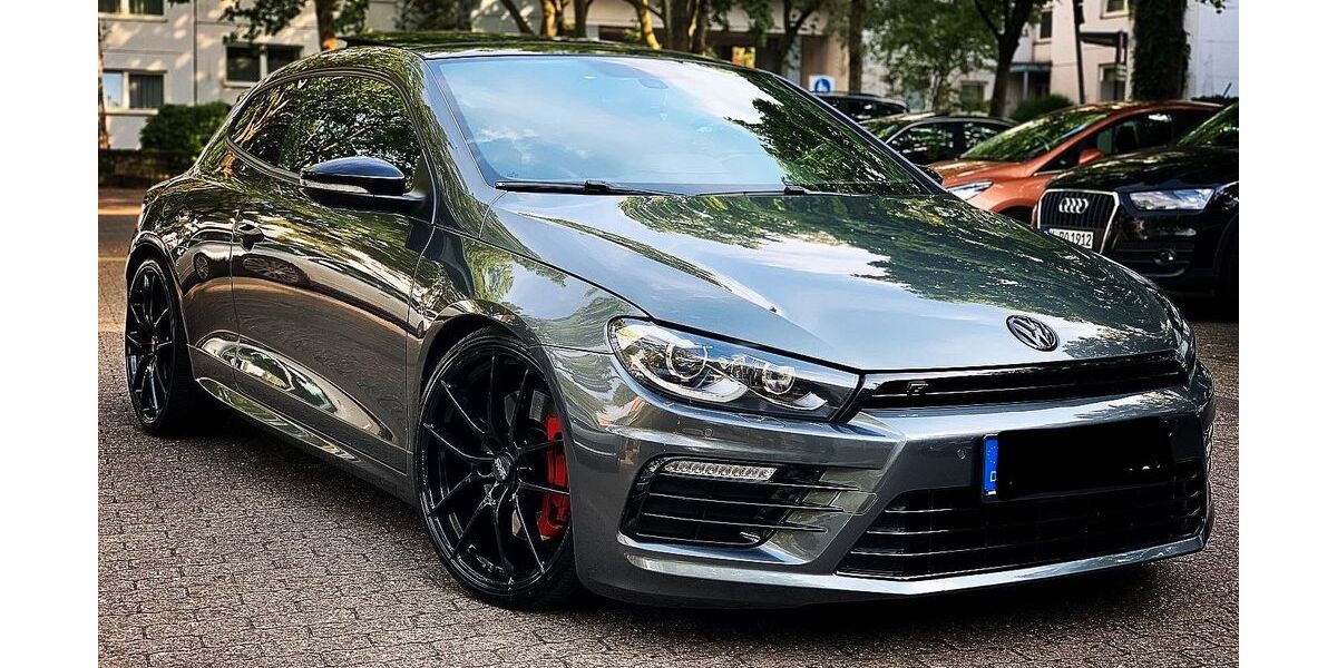 VW Scirocco 73.000 km 24.490 &euro; Köln 50765