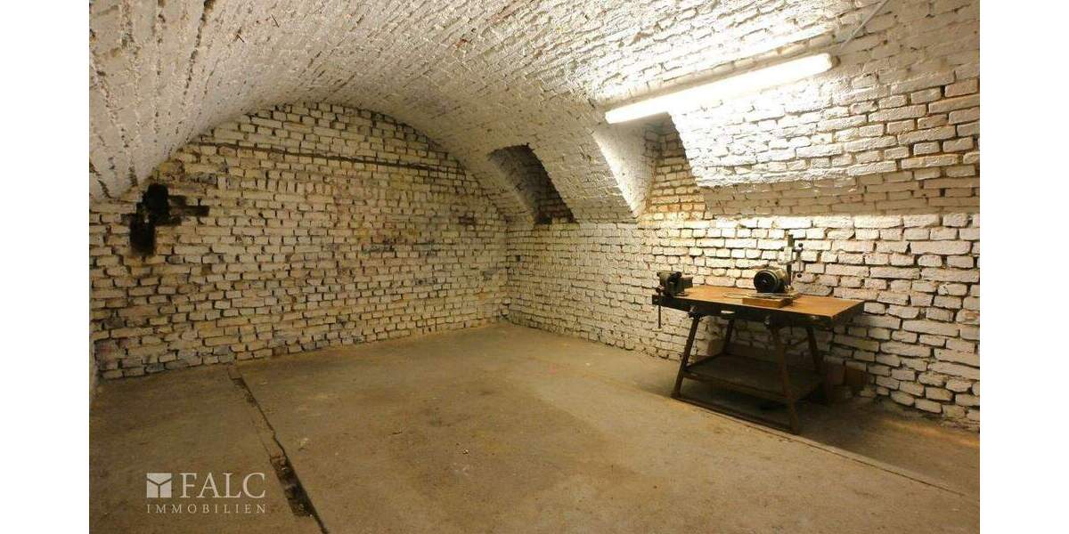 Mehrfamilienhaus, Wohnhaus Köln Ehrenfeld - 3 Zimmer, 919 m&sup2;, 2.475.000&euro; | Angebot:24748807