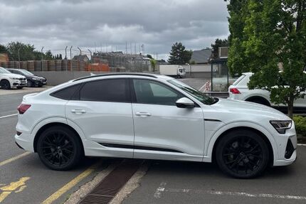 Audi e-tron 62.045 km 34.500 &euro; Erftstadt 50374