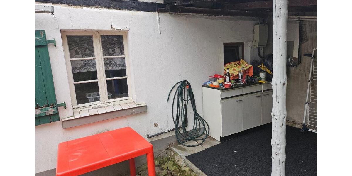 Erdgeschoßwohnung Bonn Beuel-Mitte - 5 Zimmer, 80 m&sup2;, 1.200&euro; | Angebot:26336401