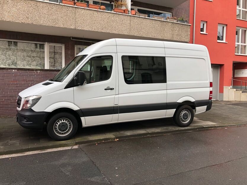 Mercedes-Benz Sprinter 79.900 km 18.990 € Köln 50827