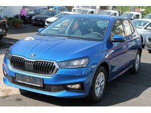 Skoda Fabia TSi Alu PDC LED 5-JahreGarantie !!! 8 km 20.795 € Bonn 53225