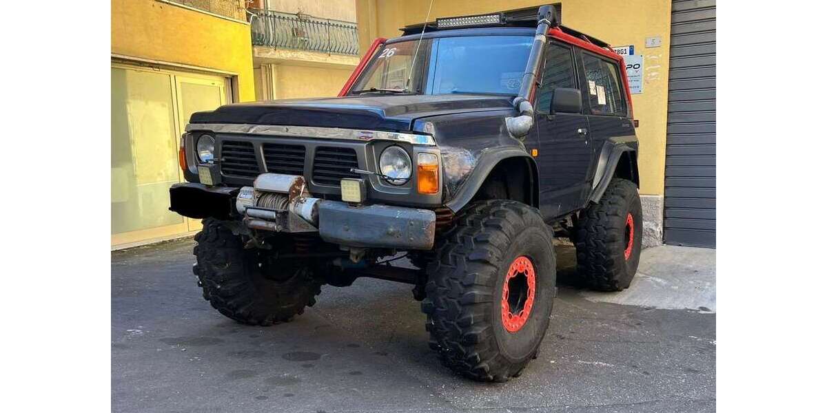 Nissan Patrol 300.000 km 14.990 € Köln 51067