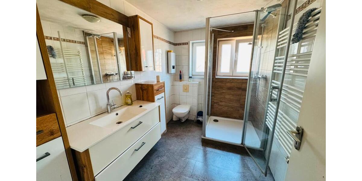Mehrfamilienhaus, Wohnhaus Leichlingen (Rheinland) - 7 Zimmer, 180 m&sup2;, 469.000&euro; | Angebot:27285233