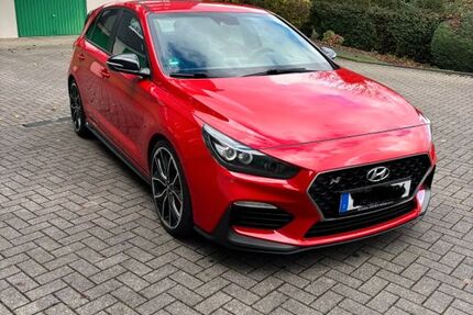 Hyundai i30 71.000 km 22.800 € Wermelskirchen 42929