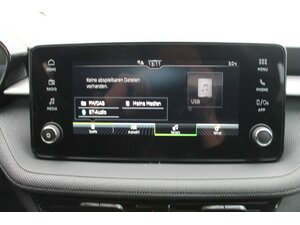 Skoda Fabia TSi 115 Alu PDC LED Kamera SOFORT 9 km 20.595 € Bonn 53225