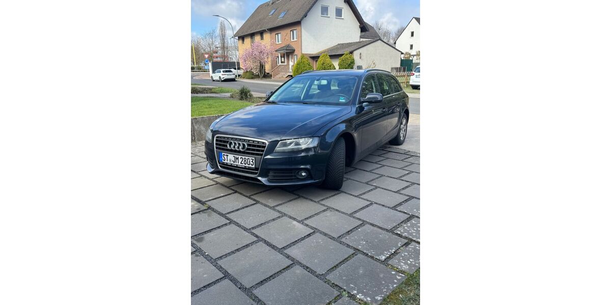 Audi A4 275.000 km 4.950 &euro; Bruehl 50321