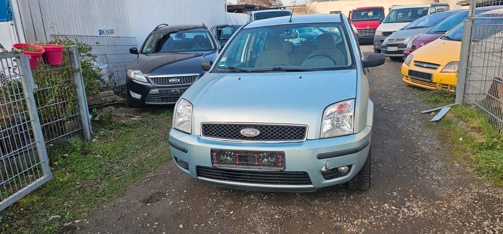 Ford Fusion 203.000 km 1.700 &euro; Bonn 53227