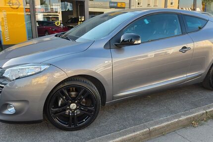 Renault Megane 106.483 km 7.400 &euro; Brühl 50321