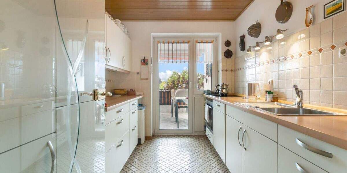 Etagenwohnung Köln Rondorf - 3 Zimmer, 81 m&sup2;, 280.000&euro; | Angebot:24736925