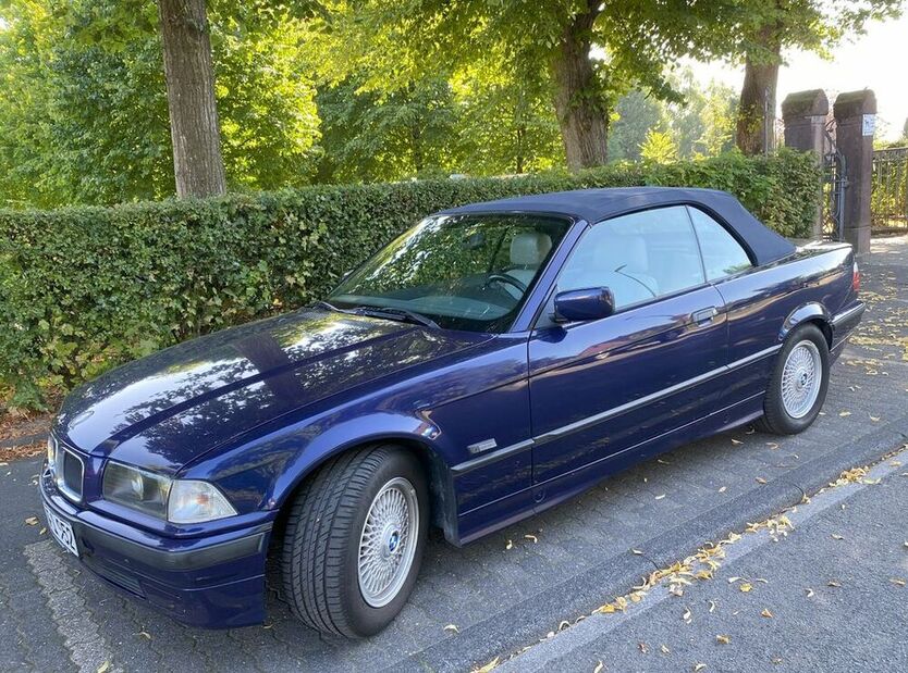320