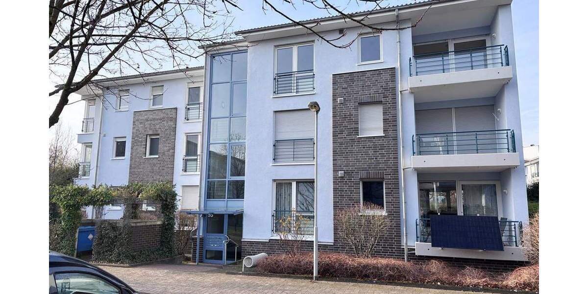 Hochwertige ETW mit Tiefgaragenstellplatz u. EBK in zentraler aber ruhiger Lage von Lev.-Schlebusch 3 zimmer