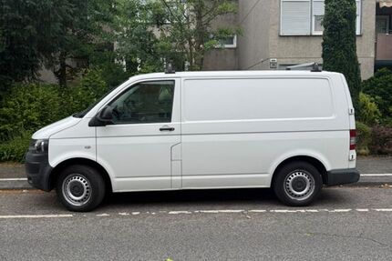 VW T5 Transporter 170.600 km 7.200 &euro; Köln 51069