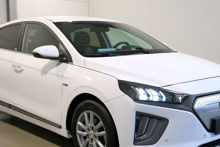 Hyundai IONIQ 41.331 km 17.850 &euro; Hürth bei Köln 50354