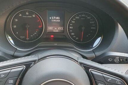 Audi Q2 54.000 km 14.800 &euro; Köln 50765