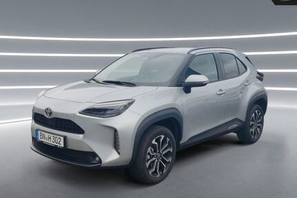 Toyota Yaris Cross 5.000 km 29.990 € Bonn 53119