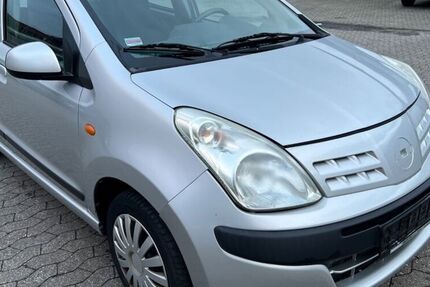 Nissan Pixo