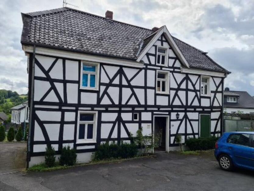 Freistehendes -Fachwerkhaus auf Erbpacht 517 € pro monat