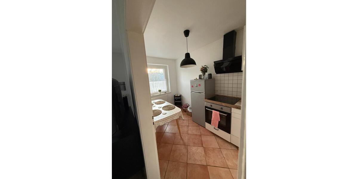 Etagenwohnung Bonn Gronau - 2 Zimmer, 50 m&sup2;, 750&euro; | Angebot:25393006