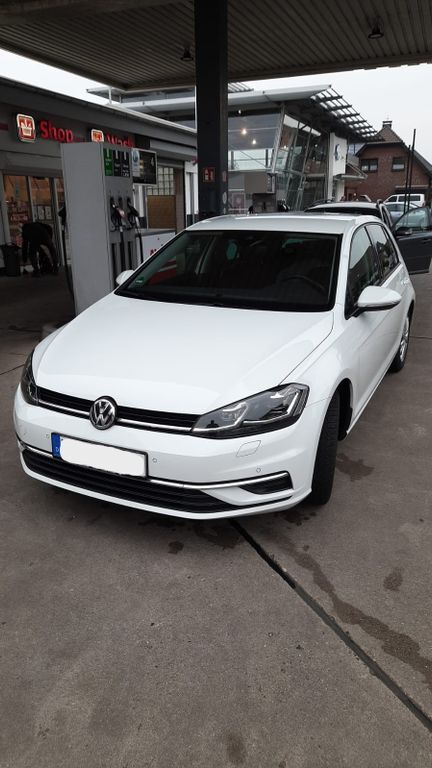 VW Golf 110.000 km 14.999 € hennef 53773