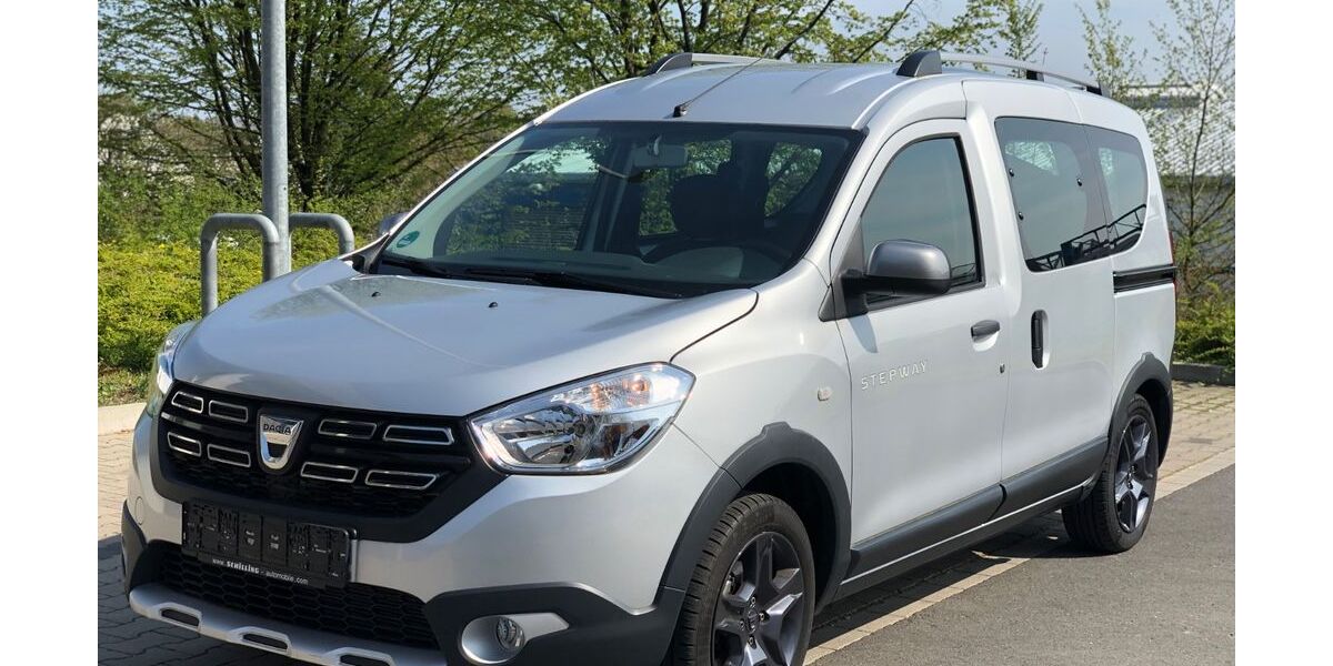 Dacia Dokker 57.000 km 12.999 &euro; Solingen 42655