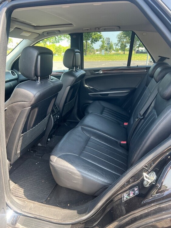 Mercedes-Benz ML 320 255.000 km 7.499 € Sankt Augustin 53757