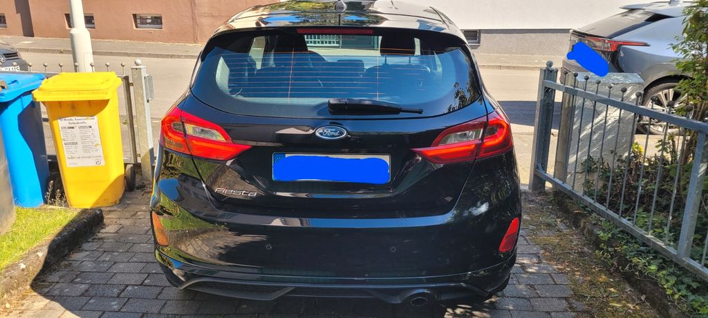 Ford Fiesta 40.900 km 11.590 &euro; Solingen 42719