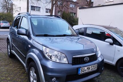 Daihatsu Terios 126.000 km 8.800 &euro; Troisdorf 53840
