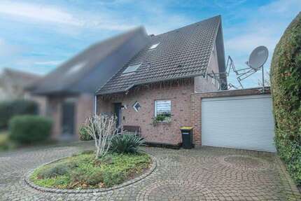 Haus zum Kaufen in Monheim am Rhein 699.000 € 143.23 m² 6 zimmer