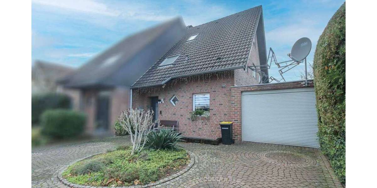 Haus zum Kaufen in Monheim am Rhein 699.000 € 143.23 m² 6 zimmer