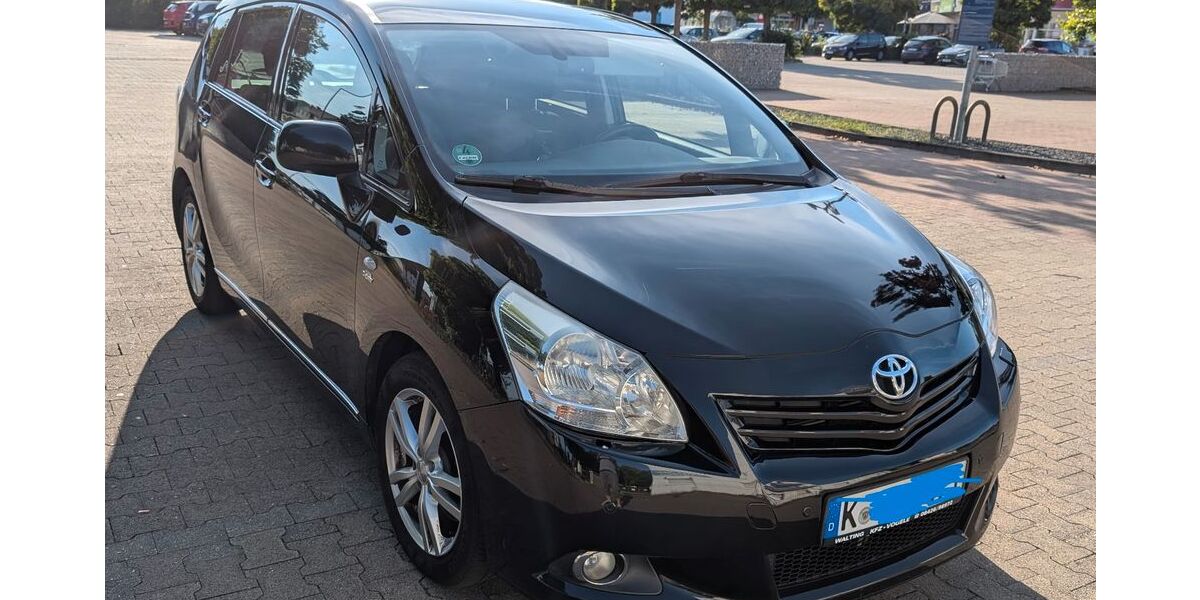 Toyota Verso 278.000 km 3.950 &euro; Köln 51109
