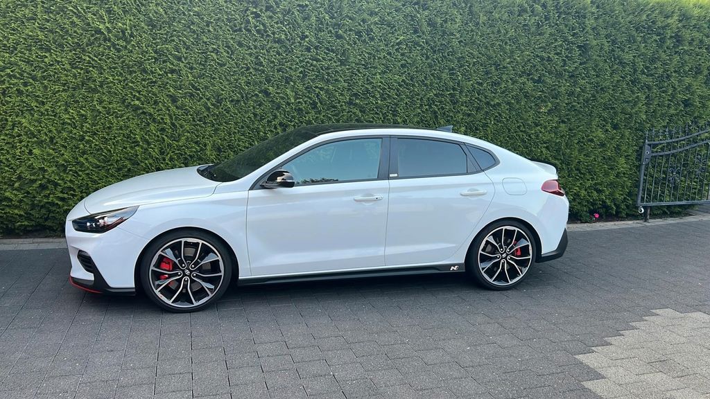 Hyundai i30 90.000 km 22.900 &euro; Erftstadt 50374