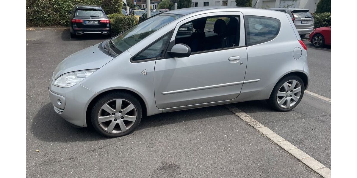 Mitsubishi Colt 99.700 km 1.800 &euro; Bonn 53175