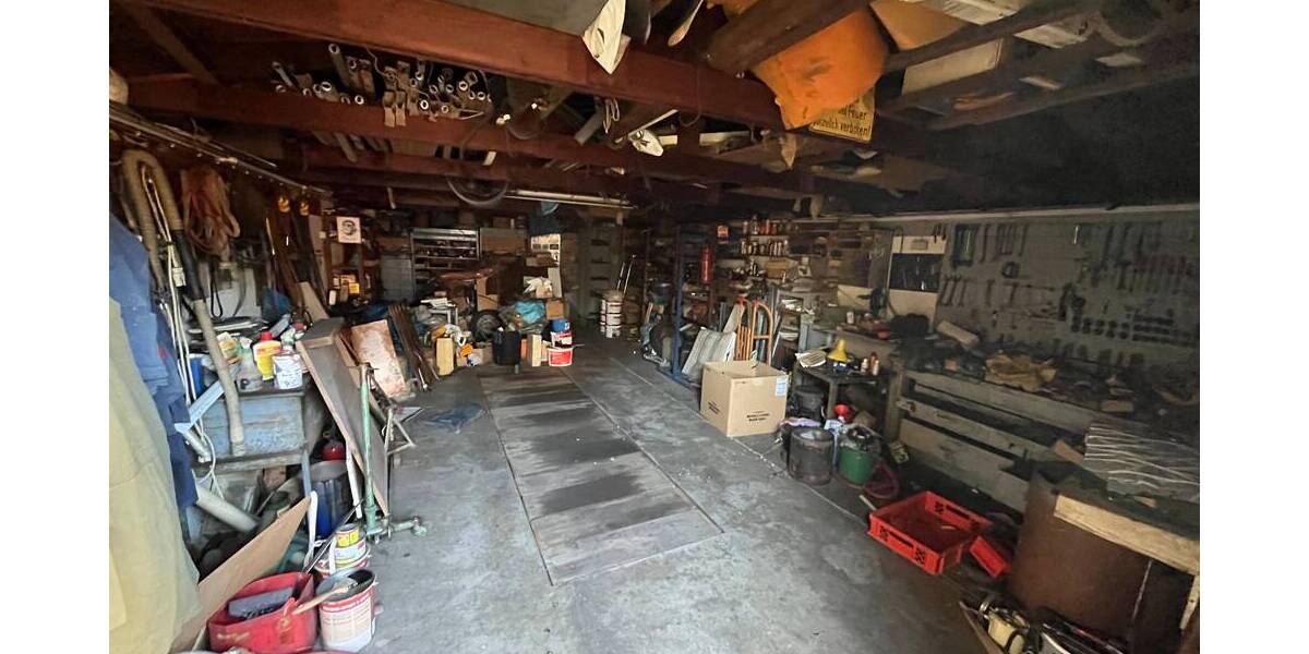 Mehrfamilienhaus, Wohnhaus Köln Wahn - 300.000&euro; | Angebot:23976211