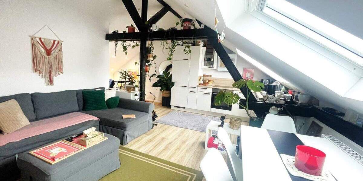 Etagenwohnung Bonn Zentrum - 2 Zimmer, 55 m&sup2;, 900&euro; | Angebot:25862263