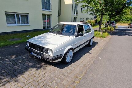 VW Golf 221.776 km 3.000 &euro; lohmar 53797