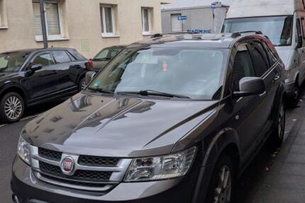 Fiat Freemont 160.000 km 10.100 &euro; Köln 51105