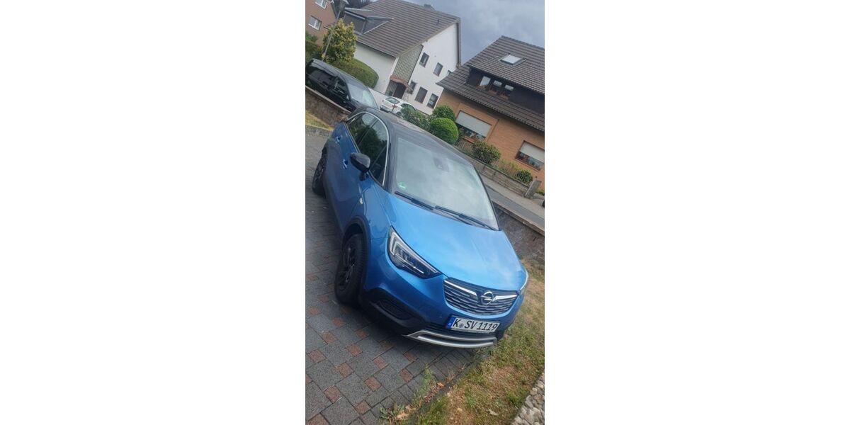 Opel Crossland (X) 59.550 km 12.490 &euro; Köln 51145