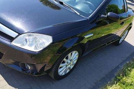 Opel Tigra 117.000 km 2.499 € Leverkusen 51381