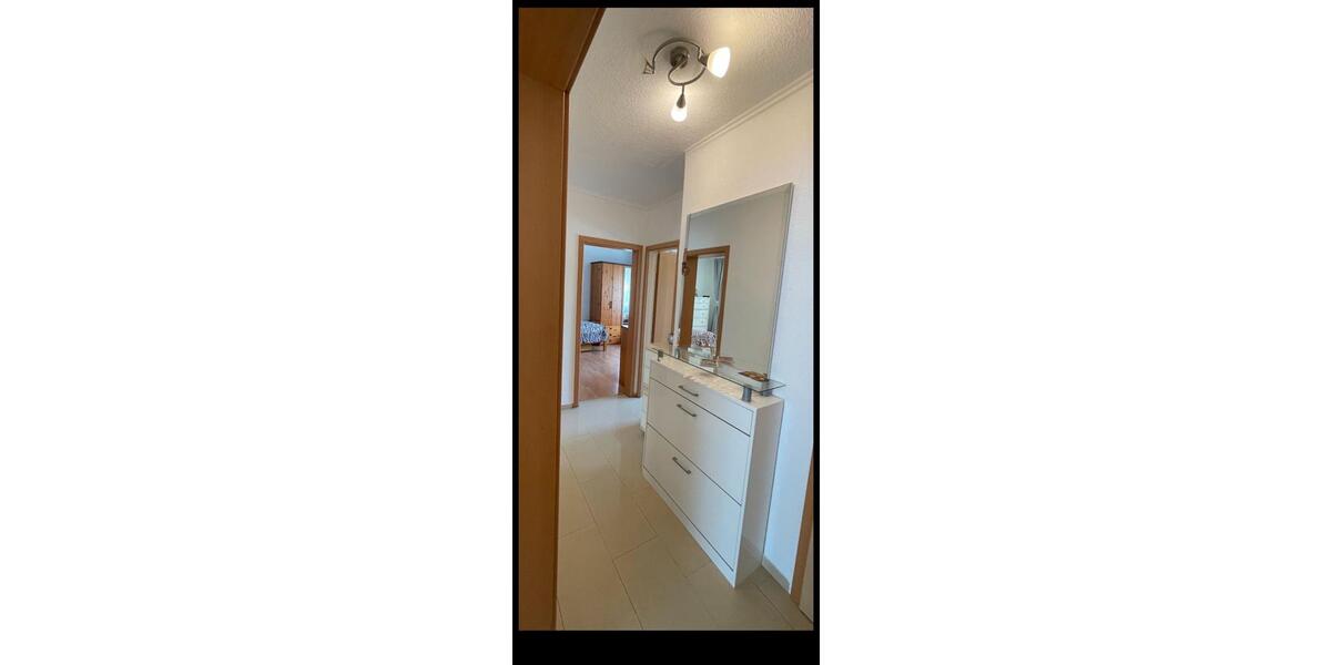 Etagenwohnung Köln Kalk - 3 Zimmer, 62 m&sup2;, 250.000&euro; | Angebot:27071403