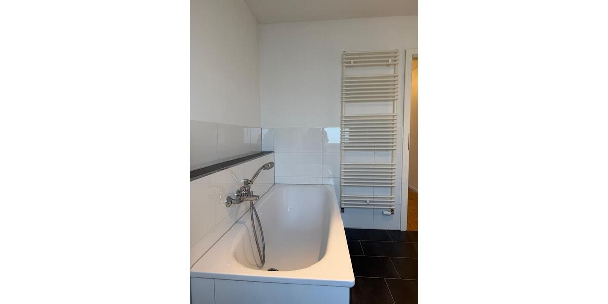 Doppelhaushälfte Sankt Augustin - 4 Zimmer, 125 m&sup2;, 1.420&euro; | Angebot:25393865