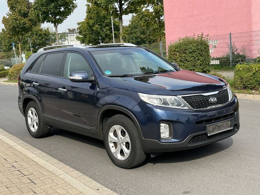Kia Sorento 207.000 km 7.900 € Neuss 41460