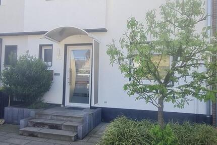 Modernisiertes Saniertes Reihenhaus mit Garage in Brauweiler